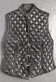 LADY'S LAMBSKIN LEATHER VEST - PADDED WITH BULLDOGHOOKS - BLACK