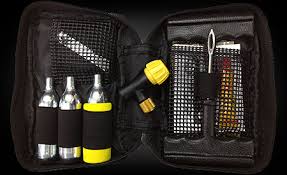 TYRE PUNCTURE REPAIR KIT - COMPACT